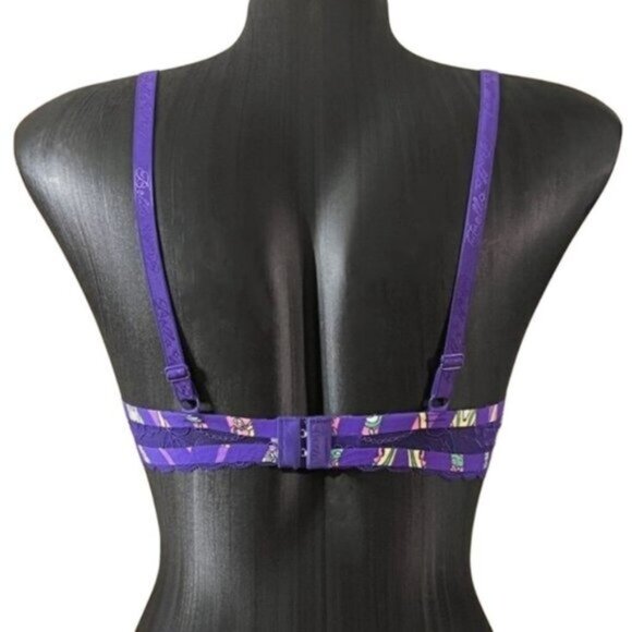 Push Up Bra - Picture 3 of 3